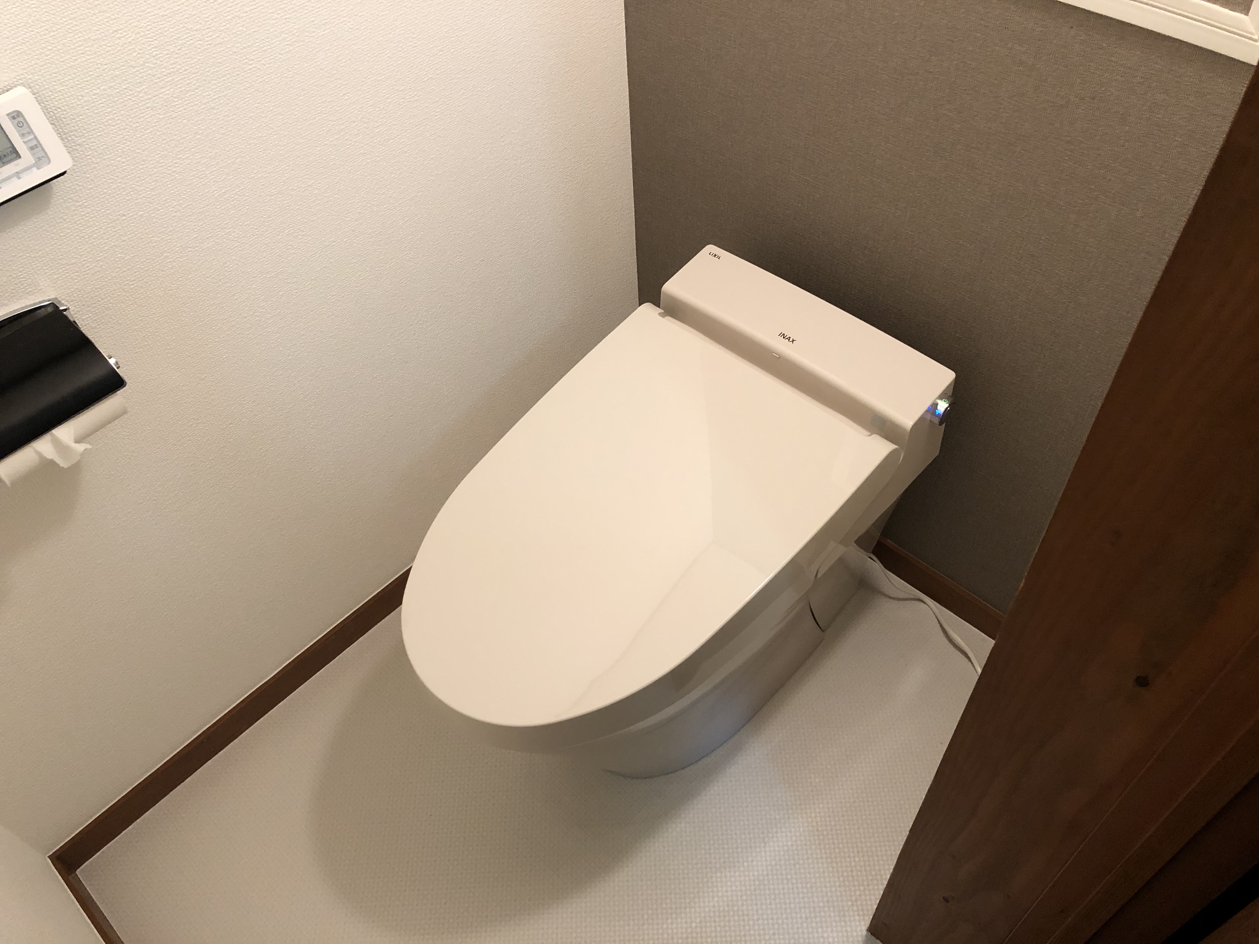 大阪市天王寺区　マンションの洋式トイレ取替工事と内装工事