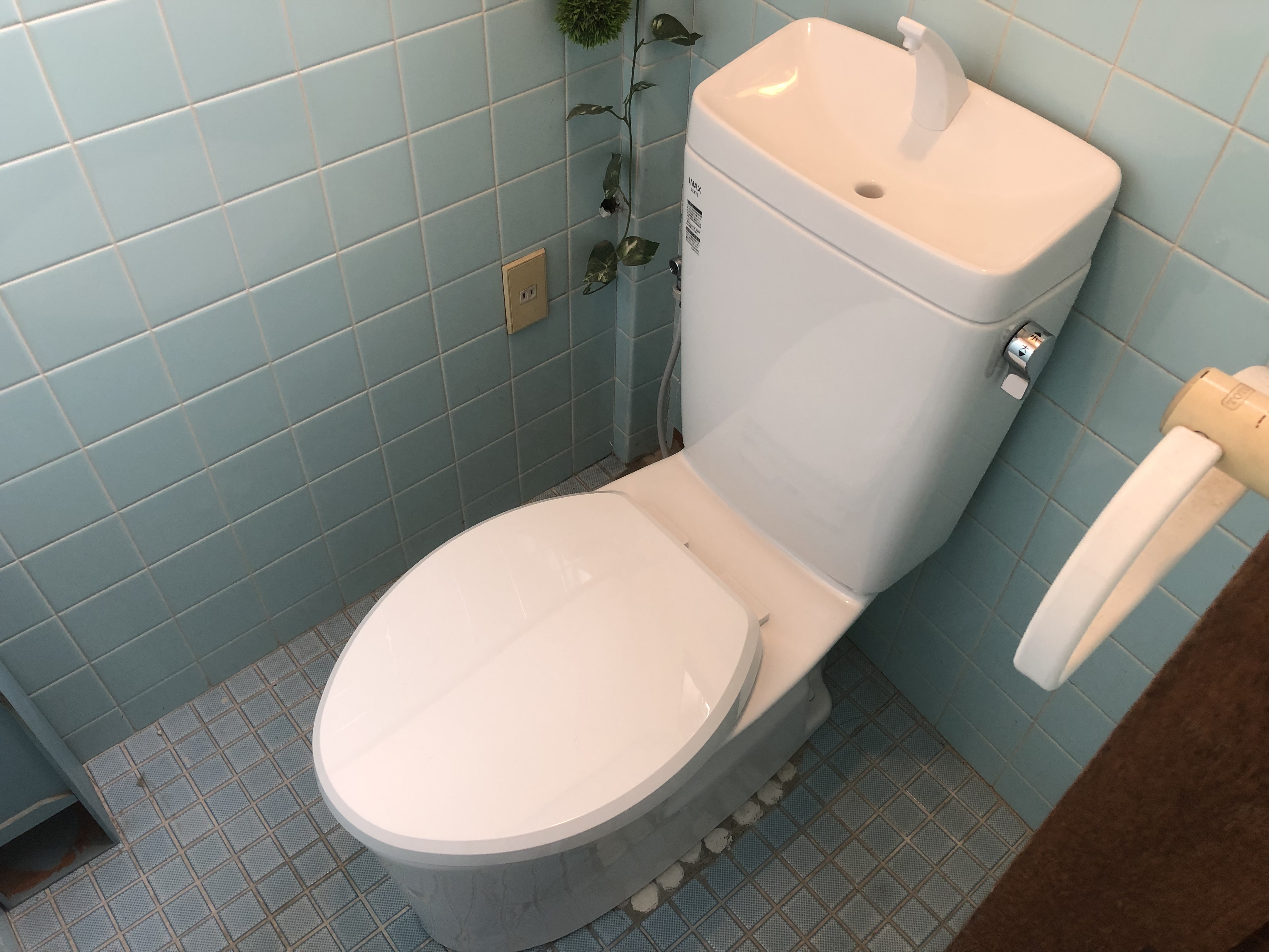 大阪市阿倍野区　戸建て住宅の洋式トイレ取替工事　リフォーム