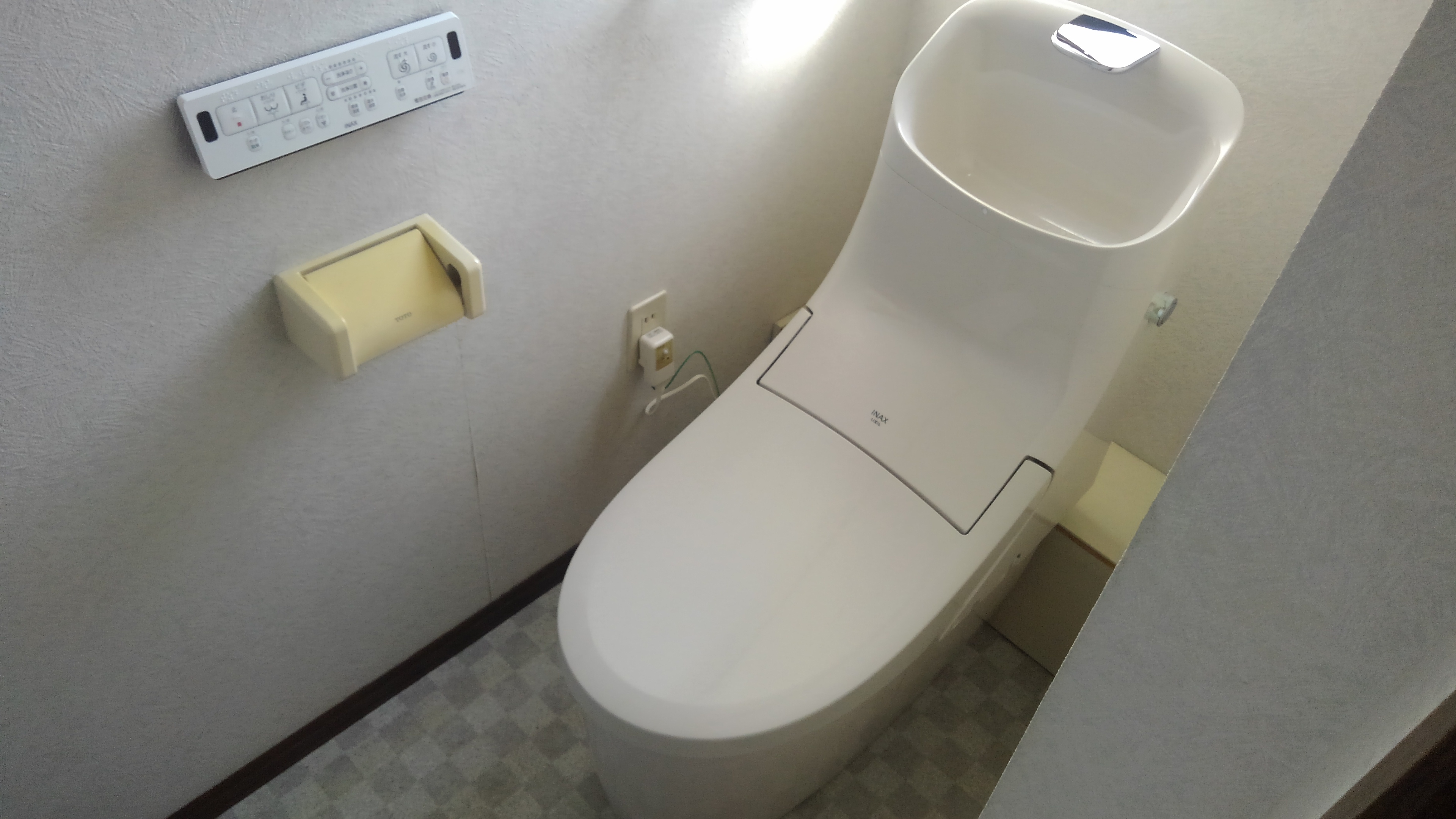 大阪市東住吉区　戸建て住宅の洋式トイレ取替リフォーム