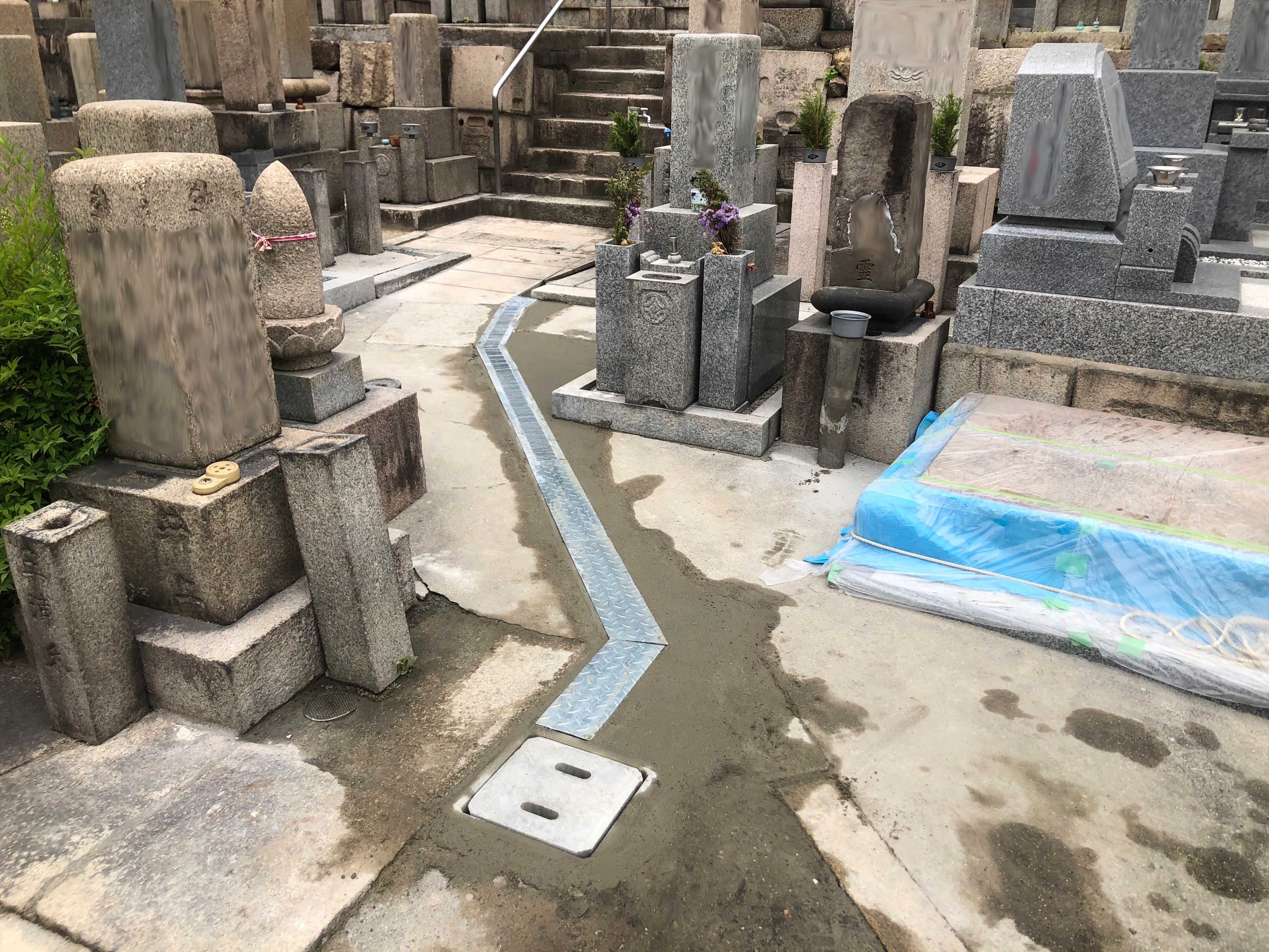 大阪市天王寺区　お寺の墓地の配管詰まり修理工事