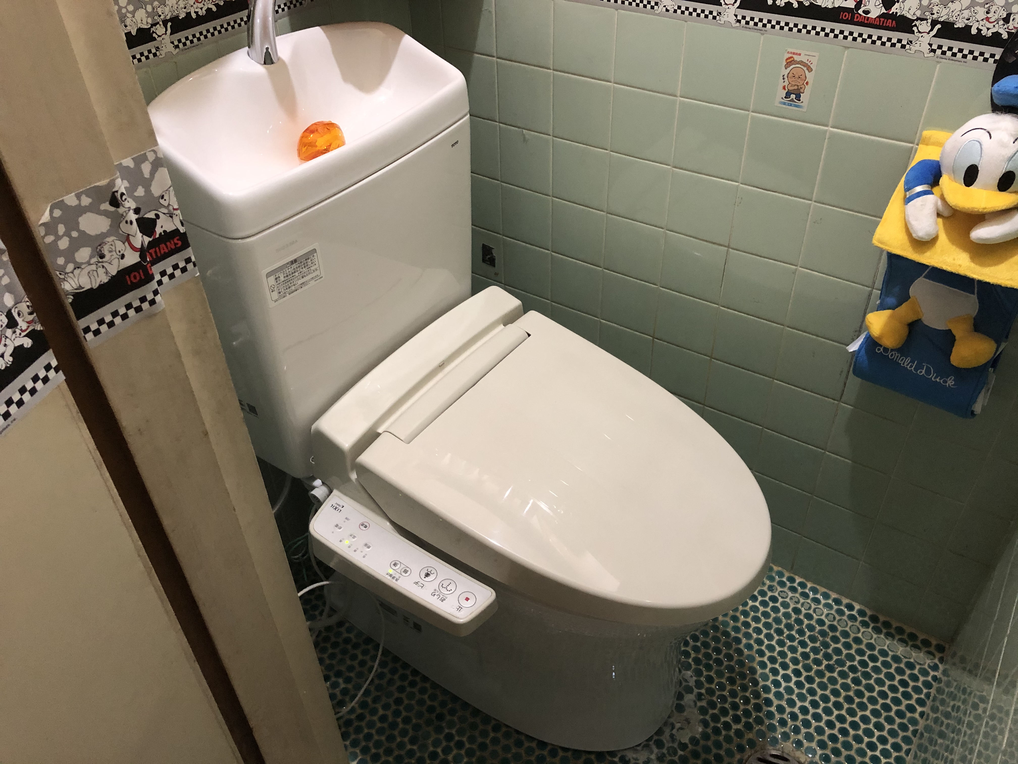 大阪市阿倍野区　戸建て住宅の洋式トイレ取替リフォーム工事