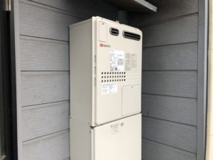 大阪市天王寺区　暖房付給湯器（湯沸し器）取替施工事例　給湯器リフォーム
