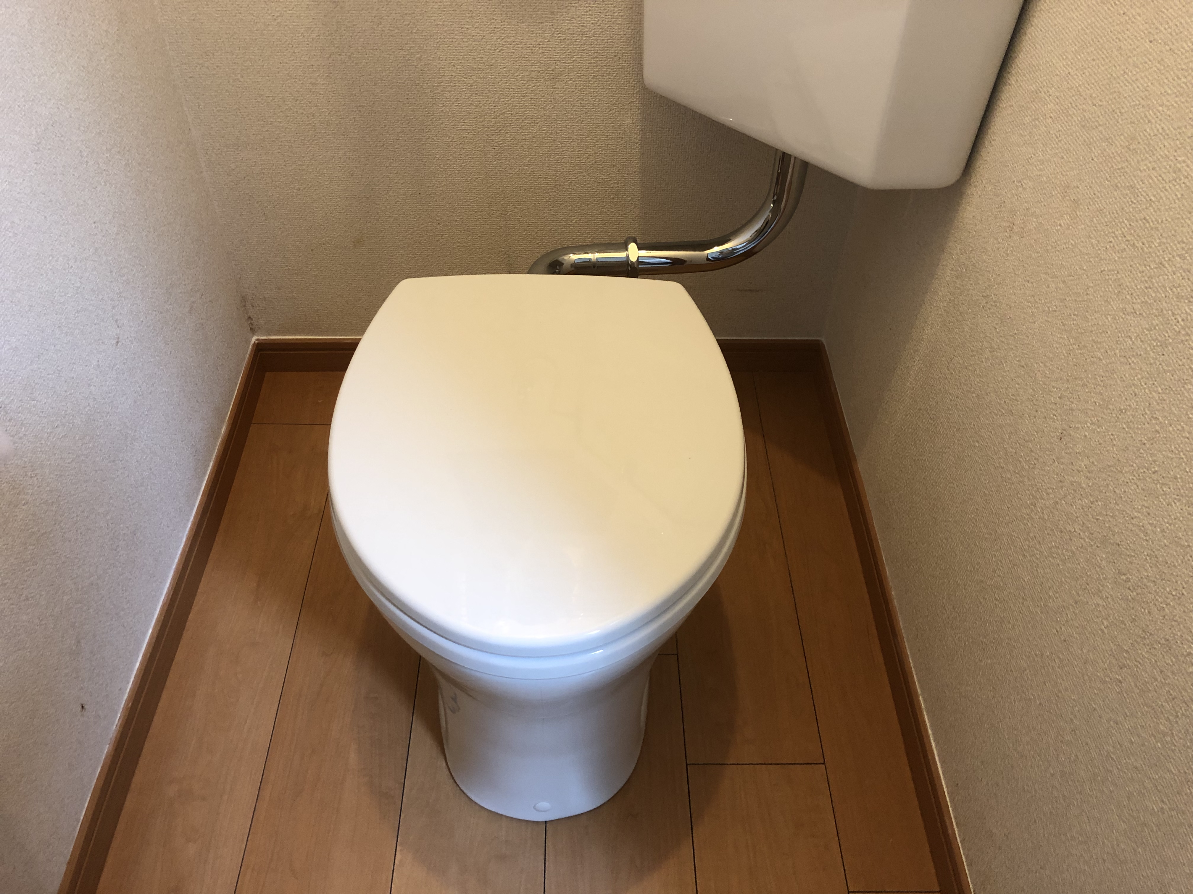 大阪市阿倍野区　マンションの給湯器（湯沸かし器）と洋式トイレ取替工事